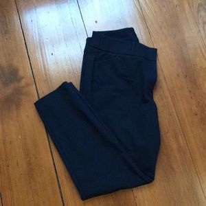 Loft size 6 Julie skinny ankle pants